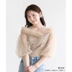 24春夏新作＞チュールデザインオフショルブラウス | ランダ 