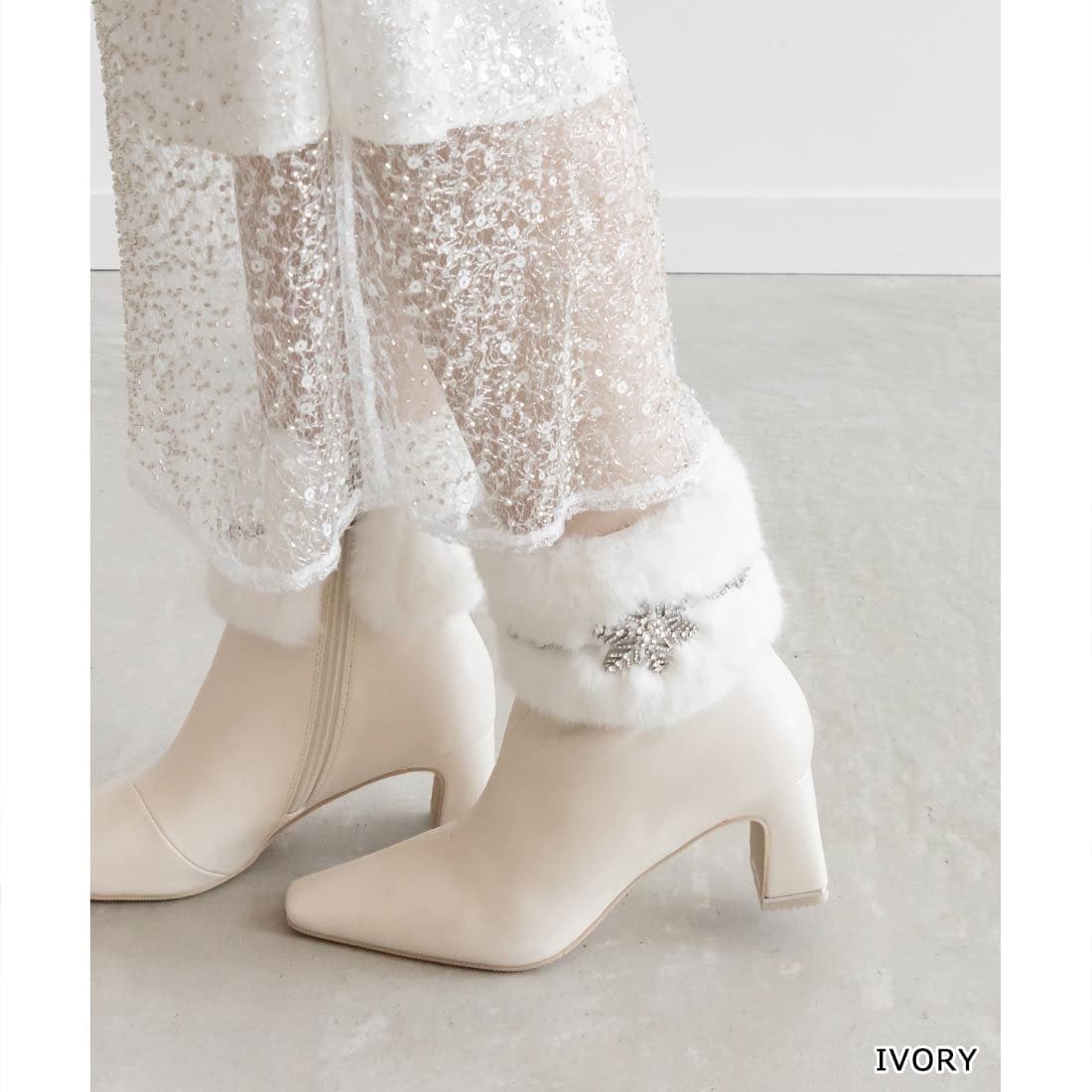 [}C]24H~V쁄rW[×t@[ 2WAYV[gu[c/_iRANDAj AC{[