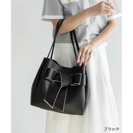 [^:FB35300]lC̏iɐVFoII25H~V쁄R[fɉf傫߃{lg[gobOBeʂՂŕig͂Aʋ΂ʊwȂǕLV[Ŋ􂵂܂BPOINTEl傫߃{ETCh̃Xibv{^~߂ƃL[uɕό`fUCE|₷߂̃nhEiȃJ[WJEo|ɂ͂Aʋ΁EʊwAKȂǁAV[킸ɈpłACeidlEJ̓}OlbgEI[v|Pbg~2Et@Xi[|Pbg~1EeyTCYzPC13C`FZAA4TCYFZAzFZAybg{gi500mljFZAX}[gtHi14.7~7.2cmjFZA|[`FZAJ[hP[XFZAnJ`FZA܂肽ݎPFZAbvFZACXCzFZAN[FZAA5蒠FZ