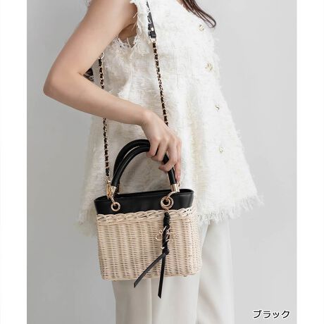 [^:FB35222]X[Xfށ~^̃Rr}eAnhobOBV[Y[h܂ȃfUCAẴR[fʂ܂BfC[[X烊][gV[܂ŕLgpĂ܂BPOINTE^ꂵɂƂ^fނgpEnh̓X[Xfނgp镵͋CɁE}`肠Aڈȏ̑eʁERANDAIWiS`[tEfC[[Xɂ͂A][gV[ɂ􂷂fUCidlEV_[xgtEt@Xi[ŊJEɃI[v|Pbg~1EɃt@Xi[|Pbg~1EeyTCYz~jzFZAybg{gi340mljFZAX}[gtHi14.7~7.2cmjFZA|[`FZAJ[hP[XFZAnJ`FZAbvFZACXCzFZAN[FZ