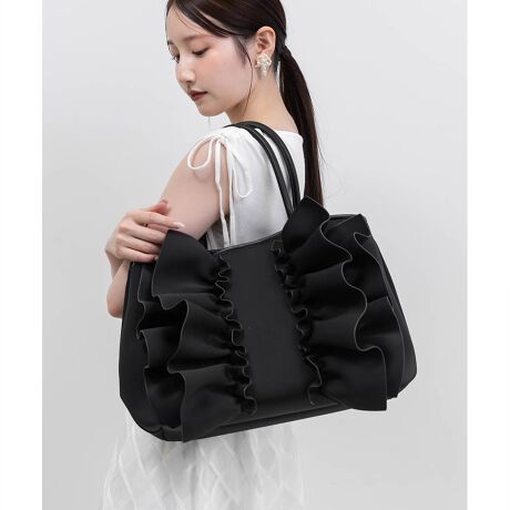 [^:FB35321]̓Iȃ_utfUCۓIȃg[gobOBŉ؂₩ɂȂtF~jȃfUCɁAQ̎[͂˔ACełBPOINTEŉ؂₩ɂȂ_utfUCETCh̃Xibv{^ŉ̃TCY\E_炩_Co[fނgpEA4TCYȏ̃TCYŎ[͂QEvCx[g͂Aʋ΂}U[YobOAWobOƂĂsb^idlEOɃI[v|Pbg~1EɃt@Xi[|Pbg~1E}OlbgtŊJyTCYzA4TCYFZA^ubg10C`FZAzFZAybg{gi500mljFZAX}[gtHi14.7~7.2cmjFZA|[`FZAJ[hP[XFZAnJ`FZAbvFZACXCzFZAN[FZAA5蒠FZ