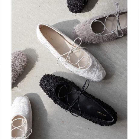 [^:PP36012]25H~V쁄ؚȃ[XAbv|Cg̃tbgpvXBV[Y[h܂fނő炱ȂꊴoĂ܂Bgh̃oGRAX^CɂIXẌꑫłBPOINTEؚȑoA炵V[[XfUCEf͂A\bNX^Ccƍ킹X^COEfފ̂ubNAO[ɁAiȃxAfނ̃AC{[3FWJE₷tbgq[@\ES̃T|[gNbV@ւ̕SyNbVfP[gȑfނgpĂ܂BCՌȂǂɂj邱Ƃ܂̂ŁAs̍ۂ͂ӂBX^bt̒pRg-----------------------------X^btA@[ĩTCY]STCY/22.5cm:22.5cm/ FʁiEj/ bF߃TCYIт̃|CgF߂Iт܂yTCYz23cm/fŒpyTCYzTCY23cm1mm̃WFpbhė܂BypRgzƂ̃NbVŗSnǂłB-----------------------------X^btZ@[ĩTCY]MTCY/23.5cm:23.5cm/ FʁiEj/ bF߃TCYIт̃|CgF߂Iт܂yTCYz23.5cm/fŒpyTCYz23.5cmł҂łBypRgzn_炩肪łB-----------------------------X^btM@[ĩTCY]LTCY/24.0cm:24cm/ F߁iCj/ bF߃TCYIт̃|CgF߂Iт܂yTCYz24cm/fŒpyTCYz24cmł҂łBypRgzƂ̃z[h܂B-----------------------------X^btI@[ĩTCY]LLTCY/25cm:25cm/ F߁iCj/ bF߃TCYIт̃|CgFb̂ł߂Iт܂yTCYz25cm/fŒpyTCYz25cmł҂łBypRgztbgȂ̂ŕ₷łB-----------------------------