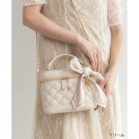 [^:FB36019]25H~V쁄؂₩ȃXJ[t{`[tڂ䂭LeBOojeBobOB̃fBeB[lߍ݁AʊՂȃobOɎdグ܂BPOINTE؂₩ȃIWimÕXJ[t{S[h`[E߂rW[{LeBOfUCEubNƃN[͏iȃX[XfށAsN͏炵xAngpEŋCオACeidlE߉\ȃV_[xgtEt@Xi[ŊJEI[v|Pbg2EeyTCYz~jzFZAX}[gtHi14.7~7.2cmjFZA|[`FZAJ[hP[XFZAnJ`FZAbvFZACXCzFZAN[FZ