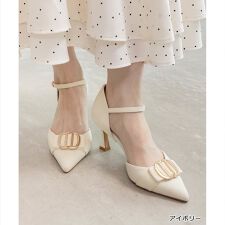 ランダ(RANDA)の＜25秋冬新作＞【22.5-25.5】ビジューパーツストラップパンプス