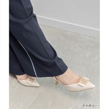 【22.5-25.5】ビジューモノグラムパーツストラップパンプス