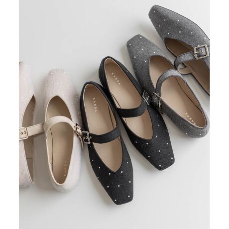 [^:PP36134]25H~V쁄Abp[Ɏ{p[c肰Ȃڂ䂭tbgV[YBx[VbNȃfUCȂȂfUCőCۂoĂ܂BPOINTEAbp[ɎU΂߂ꂽp[c@ׂɋPăANZgɁE\tgȑEtbgŕ₷ENъ̂fނgpVbNȃJ[WJ@\Eb̃xg͒\CXg[Ar[Y͈̏ƂŕtĂ邽߁A̍܂B܂AɃfP[gȍɂȂĂ܂̂ŁACՌȂǂŌA|ŒEꍇ܂B舵ɂ͏\ӂBCXg[Eꍇ́AiɓĂXyAp[cgpBX^bt̒pRg-----------------------------X^btA@[ĩTCY]STCY/22.5cm:22.5cm/ FʁiEj/ bF߃TCYIт̃|CgF߂Iт܂yTCYzSTCY/fŒpyTCYzSTCYł҂łBypRgzNbVAɂłB-----------------------------X^btT@[ĩTCY]MTCY/23.5cm:23.5cm/ FʁiEj/ bFʃTCYIт̃|CgF߂Iт܂ByTCYzMTCY/fŒpyTCYzMTCYł҂łBypRgz߂̃q[ň芴܂B-----------------------------X^btM@[ĩTCY]LTCY/24.0cm:24cm/ F߁iCj/ bF߃TCYIт̃|CgF߂Iт܂yTCYzLTCY/fŒpyTCYzLTCYł҂łBypRgzXNGAgDȂ̂łܐ̒ߕtȂłB-----------------------------X^btI@[ĩTCY]LLTCY/25cm:25cm/ F߁iCj/ bF߃TCYIт̃|CgFb̂ł߂Iт܂yTCYzLLTCY/fŒpyTCYzLLTCY𗚂܂BypRgzb̃xgŃz[h܂B-----------------------------