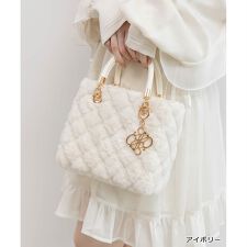 ランダ(RANDA)の＜25秋冬新作＞2WAY ファーキルティングハンドバッグ