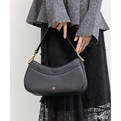 [^:FB36181]25H~V쁄߂IWirW[p[cڂ䂭V_[obOBꂽtHR[fBl[gNXAbvĂ܂BPOINTE߂rW[fUC̃`[tANZgEVvȂfUĈACeEɂĂ]T̂nh̒EubNƃN[͏iȃU[fށAx[W̓gh̃cC[hngpidlEOI[v|Pbg1EI[v|Pbg1At@Xi[|Pbg1Et@Xi[ŊJyTCYzzFZAybg{g340mlijFZAX}[gtHi14.7~7.2cmjFZA|[`FZAJ[hP[XFZAnJ`FZAbvFZACXCzFZAN[FZ