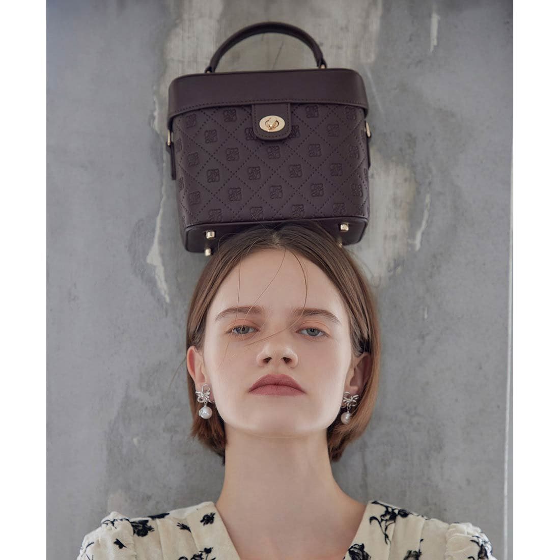 randa 2WAY リボンチャームキルティングバニティバッグ ブラック 2WAY リボンチャームキルティングバニティバッグRANDA公式サイト