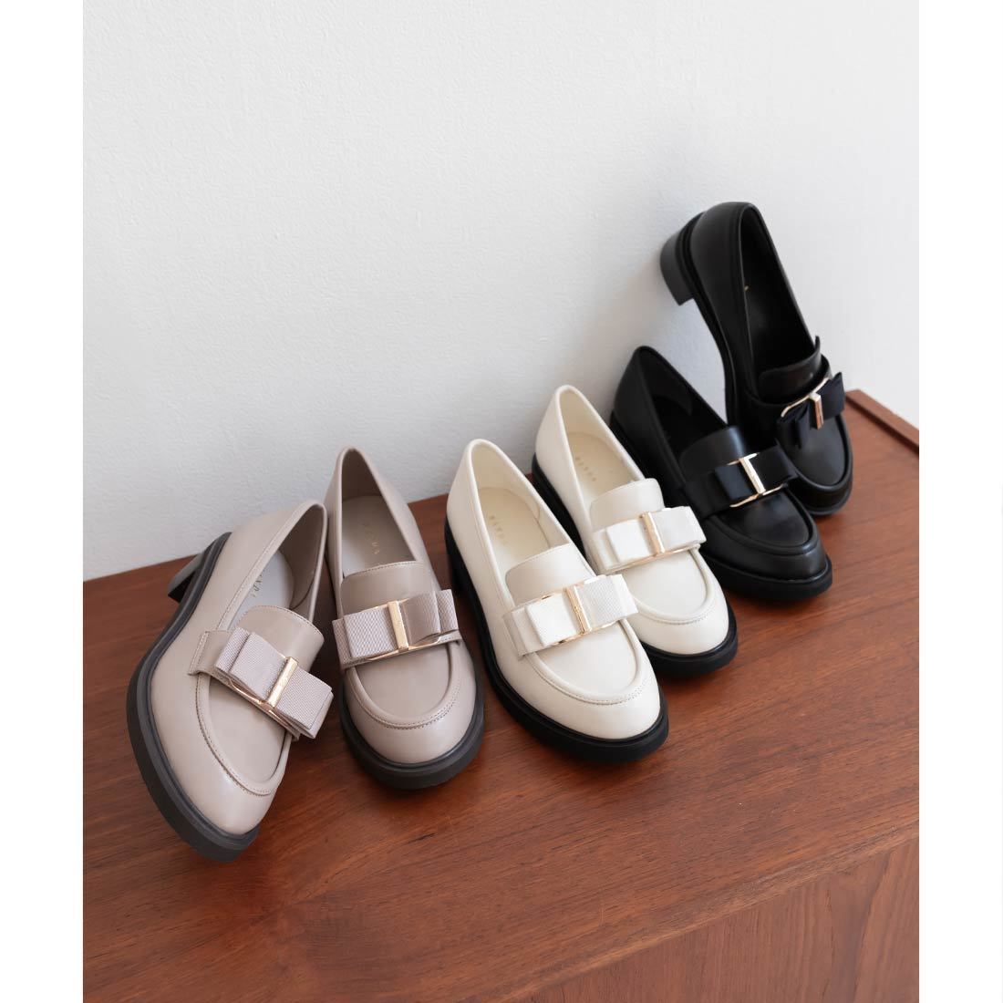 【美品】RANDA 新作 リボンパーツヒールアップローファー リボンパーツヒールアップローファーRANDA公式サイト