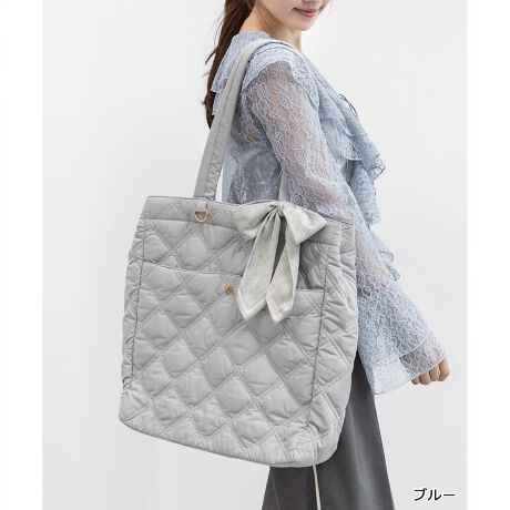 [^:FB36191]25H~V쁄1soAɑ劈̋@\ƃt@bV˔g[gobOBLeBOfUCƏiȃXJ[t{tF~jȃ[h߂Ă܂BPOINTEyđeʁE|PbgŎ[͔QEAdAsȂǗlXȗprŎgp\EO\ȃXJ[t{́Anh痎ɂĂnhohƂĂgp\Ewʃ|Pbg̓|PbgƂĂAt@Xi[JăL[IƂĂgpł2WAYdlEL[z_[Ȃǂ̎tɕ֗ȃL[OtidlEI[v|Pbg~5EOI[v~2EL[IƂĎgp\EL[OtEnhohƂĎgp\ȃXJ[t{tyTCYzPC13C`FZAA4TCYFZA^ubg10C`FZAzFZAybg{gFZAX}[gtHi14.7~7.2cmjFZA|[`FZAJ[hP[XFZAnJ`FZA܂肽ݎPFZAbvFZACXCzFZAN[FZAA5蒠FZ