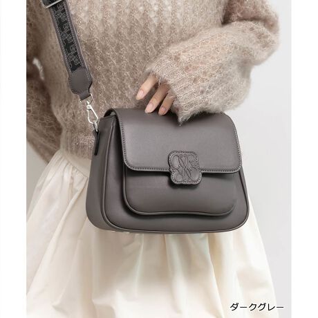 [^:FB36211]25H~V쁄mOG{Xڂ䂭V_[obOBRƂtH炵AR[fBl[gɃANZgvXĂACełBPOINTEtg̃G{XHŗ̊omOfUC|CgERƂ炵`tHEmÕV_[xgEJLAoꂵ₷idlE߉\ȃV_[xg(O\)E}Olbg{^ŊJEOI[v|Pbg~1Et@Xi[|Pbg~1EeyTCYz~jzFZAybg{gi340mljFZAX}[gtHi14.7~7.2cmjFZA|[`FZAJ[hP[XFZAnJ`FZAbvFZACXCzFZAN[FZ