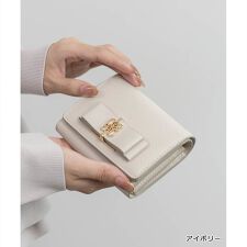 ランダ(RANDA)の＜25秋冬新作＞モノグラムリボン二つ折りウォレット