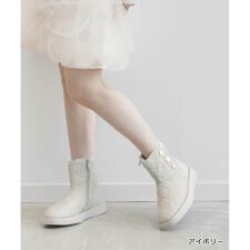 ＜25秋冬新作＞【22.5-25.5】モノグラムパーツキルティングムートンブーツ