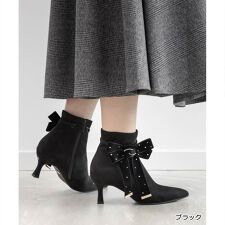 ＜25秋冬新作＞【Holiday Collection】2WAYビジューベロアリボンショートブーツ