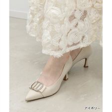 ＜26春夏新作＞【22-25.5】ビジューパーツポインテッドトゥパンプス
