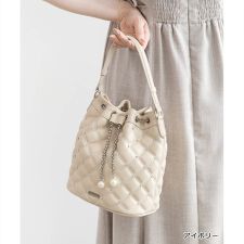 ＜26春夏新作＞2WAY ビジューキルティングショルダーバッグ