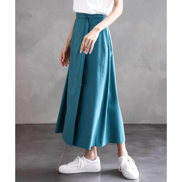 ベルト付きAラインスカート