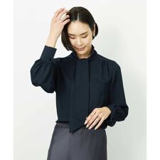 ボウタイブラウス