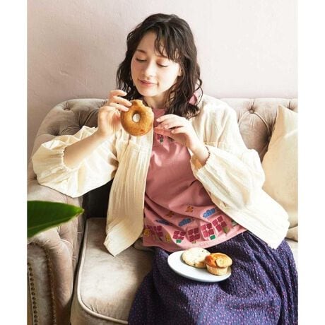 [^ԁFGJJFA31240]CadenaiJifj fUC RpNgȏ䊴ŋG߂̕ςڂɂ傤ǂ悢u]B̐؂ւƃhbvV_[ŁAtF~jȈۂ܂BVGbg͊ۂ݂ттN[lbNł茩BVvŉɂł킹₷u]͏tɈꖇ͎ĂACełB  f ʊ̂XgCv̂悤ɐDRbg100̃hr[fށBŒʋCǂAG肪D̂łBy₩ȒSnŁAOV[Ypł̂ꂵ|CgB  X^CO|Cg E₷̂ŁAG߂̕ςڂɑ劈Bpcƍ킹ăJWAɂAs[Xƍ킹ătF~jɂƁA莝̂ǂȃACeƂQBzR̕ACeƂ̃R[fBl[g߂łB  ---------------- pV[Y tF@āF@HF@~F~ ---------------- FAC{[݂̂₠ ňF┖ 򊴁FȂ LkFȂ nFȂ F |PbgF ----------------  model:H166 B80 W56 H86 pTCY:M