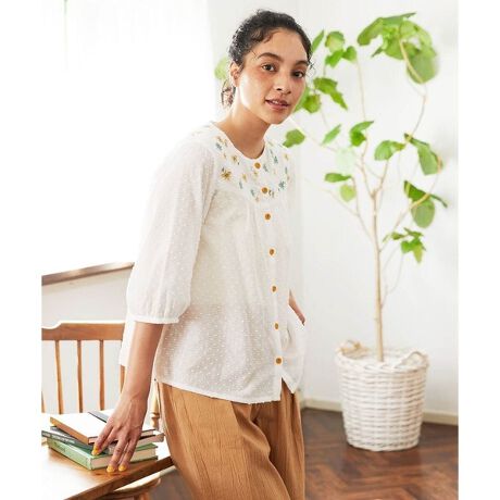 [^ԁFGJBHA36200]Nadar entre floresii_[ GgD t[XjԂ̊Ԃj fUC Ԃ̎hJl킢uEXBNV[Ȓp͂̂Ƃ肠VGbgłBÕ[NɁAԂ̎hJ{tF~jȃfUCBقǂ悢[Ƒ̃MU[_炩ȕ͋C܂BzR炵zF{^ɂڂłB f hbg̒n͗l̃Rbghr[fށBŃi`ȑfފďɂ܂B X^CO|Cg Ԃ̎hJ|Cg̃tF~jȃuEXBOJfUCȂ̂Ń{^ăuEXɁAJĉHD蕗ɂ킹Ă܂B ---------------- pV[Y tFZ@āF@HFZ@~F ---------------- F ňF 򊴁FȂ LkFȂ nFȂ F |PbgFȂ ----------------  model:H166 B81 W63 H90 pTCY:M