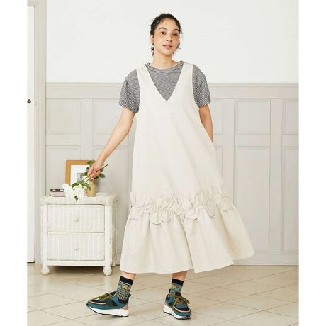 [^ԁFGJEHA31300]Monotonoimgmj mg[ fUC ̂Ԃ|Cg̃Wp[XJ[gBe[}́uBLACK AND WHITEvCXs[V󂯂Ă܂BɂĊɂ₩ɍLVGbg͐ň򊴂܂ďiȃfUCɁB[߂VlbN͊XbLƌĂ܂BXJ[gɂԂȂԂ̃`[t͉؂₩vXB|PbgtBVvȂVѐSӂWp[XJ[g͍GC`IṼIXXACełB f قǂ悢݂ƃn̂cCfށB Z[XƃRbgx[X̐nŏ_炩ÂfނłB X^CO|Cg Ci[ňۂς̂ŁAuEX킹΂ꂢɁATVcƂ킹Δ̂JWAX^CɁBV[킸􂷂Wp[XJ[głB  ---------------- pV[Y tFZ@āF@HFZ@~F ---------------- FȂ ňF 򊴁F₠ LkF₠ nFȂ F |PbgF ----------------  fނ̃pcyGJLHA31200z܂B e[}̃uEXyGJBHA30180zs[XyGJEHA30280zJ[fBKyGJSHA30180zƂ̃R[fBl[gIXXłB  model:H166 B81 W63 H90 pTCY:M TCYS(38)̓ICXgAyшꕔX܂ł̌̔ƂȂ܂B