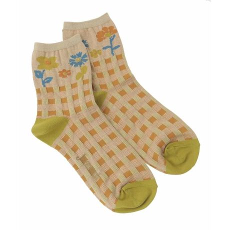 [^ԁFGG9HA30035]ɂȃANZgJWA\bNXBi`ȃ`FbNx[XɂԂ̃`[tgbvɏVѐŜfUC͓IBLkɗDꂽRbgfނ̏_炩ȗSn|CgB̂J[OŃR[fBl[gɎ₷AăT_Xj[J[炿Ɣ`X^C߂łB