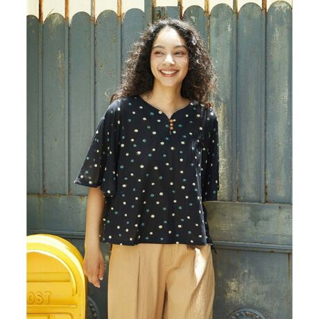 [^ԁFGJKJA30160]Charcoi`Rj܂ fUC 菑̃hbgJbg\[BՂƂgŏKɉ߂郊NV[ȃVGbgłB̘rJo[[̓|CgBhXgdlŁACX^COɂđ̌`ς邱Ƃł܂BTChXbgƑȌɍAoB񌳂ɂzF̎O{^n[glbNɂڂłB f Rbg100%̋QVfނɃhbgvgJbg\[fށBŃTTƂGŁAďɊڐG⊴ŉKȒp܂B X^CO|Cg fUC̍Jbg\[BCȃtAX[uEtF~jȃptX[uƑ̌`ςĕLȂy߂܂B܂AzFhbg͕S҂킵₷̂ŁA莝̖n{gXƍ킹Ă܂B ---------------- pV[Y tF@āF@HF@~F~ ---------------- F₠ ňF 򊴁FȂ LkF nFȂ F |PbgFȂ ----------------  fނŃs[XyGJPJA30220z܂B model:H166 B81 W63 H90 pTCY:M