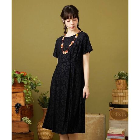 [^ԁFGJPJA32250]Camino de floresiJ~m f tXjԂ̓ fUC VA[̂ȃs[XB⍂߂̃EGXg؂ւ炵VGbgoBÕ^bNō̂CȂ̌^Jo[܂BZbgCX[uƂƂIIt􂷂iȂЂƕiB|Pbgtŗ܊JɂځB f pC̉ԕɏXbVgDgݍ킹Jbg\[WJ[hfށBƂGƓłB X^CO|Cg ďɊ􂷂郏s[XB̊̂fނňꖇŗlɂȂ̂|CgłBꖇł͂A[΍ȂǂɃJ[fBKT}[WPbgHDƋx̂oɂIXXBzRԂ̃MXpcƂ}b`܂B ---------------- pV[Y tF@āF@HF@~F~ ---------------- F ňF 򊴁FȂ LkF nFA_[hXt F |PbgF ----------------  fނ̃gbvXyGJKJA32160ẑpӂ܂B model:H166 B80 W56 H86 pTCY:M