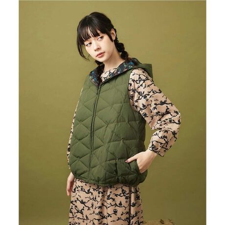 [^ԁFGJJLA33300]fUC G߂̕ςڂɂd󂷂_ExXgBɂĂtAȃVGbgłBt[htŒⒷ߂ɂĂAl̃JWAX^Cɂ҂ȃACeBn̕\ʂɂ̓LeBO{Aʂɂ̓IWĩAj}vgSʂɂo[Vu^CvłB̓hXgdlŃVGbg̒\BiƊۂ݂̂VGbgɁBA[z[傫߂ŗlXȃACeƒ킹₷̂|CgłB f }bgȎ̃TTƂ|GXefށB\ʃLgXeb`̖nƗʃvgłǂ\ɂĂp\łBʂɂ͓B̕JtɃvg܂B_EȂł͂̒głBH炵Ԃ݂̂IWƃO[2Fłpӂ܂B X^CO|Cg C[hŃOV[YDGACeBR[fBl[gɃvXƃJWAAbvAsx̂oɂ҂łBH͔̃Jbg\[⃏s[Xƍ킹X^COÃjbgXEFbgɏd˂X^COȂǋCɍ킹Ăpł̂͂łB  ---------------- pV[Y tF@āF~@HF@~F ---------------- FȂ ňF 򊴁FȂ LkFȂ nFȂ FhC |PbgF ---------------- model:H166 B80 W56 H86 pTCY:M