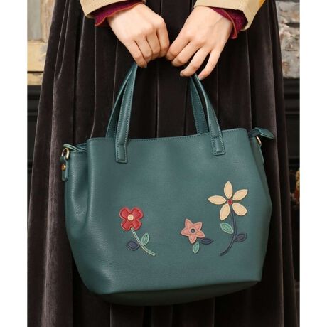 [^ԁFGG5LA31180]iȈۂ̃RpNgȃg[gobOBۂ݂̂tHƔzFt[`[t͓IȃfUCłB|Pbgt̎pIȎ[ɉAV_[xgtłoɂ҂̎dl|CgBV[YXŋGߖ킸݂₷AlXȃV[Ŋ􂵂ĂIXX̃ACełB