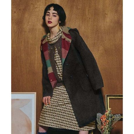 [^ԁFGJUAD33500]fUC H~̒ԐlCACeAo[VuR[goB25No[W͖n~{[_[łdĂ܂BgɂƂhbvV_[fUC͂Ƒʂ悭HD₷VGbgBt[ht̃JWAȃfUCȂA_uJ̈ԏ̃{^̂ݕ\{^ɂ邱ƂŃgől킢ۂɁBnʂ̓x[VbNJ[̃x[Wƃ_[NO[2FAʂ̃{[_[͑傫߂̃sb`ŃJtȂ݂̔zF`CXBʂł̃{^|PbgfUC̈ႢɂڂłB  f zȐH̒ԑfނ̕\ʂnAʂ̓{[_[2̐nd˂WtFCXo[fށBNт̍A_炩ȔGɁBgȑfފ͏H~ɊԈႢȂłB  X^CO|Cg fC[gɂ҂ȃt[htOR[gBCX^COɂĕς̂Ŗnɂ̓zRłlC̉ԕAJtȃ{[_[ɂ͖n͂AׂȕƂ̃X^COŕ~̃X^CO}b`܂B܂ԂėʔzF钅Ȃ߂łB  ---------------- pV[Y tF~@āF~@HF@~F ---------------- FȂ ňF 򊴁FȂ LkFȂ nFȂ FhC |PbgF ----------------  fނ̃~hR[gyGJUAD32460z܂B model:H165 B81 W55 H87 pTCY:M TCYS(38)̓ICXgAyшꕔX܂ł̌̔ƂȂ܂B