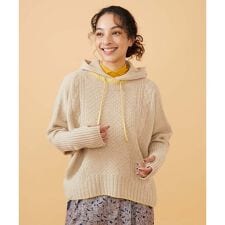 Vantana ケーブル編みフード付きニット