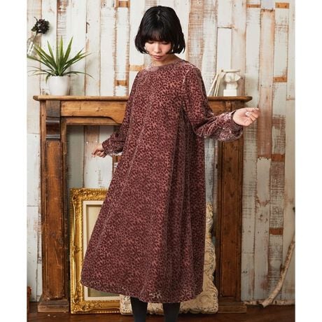 [^ԁFGJEAE51350]Tardin calidoi^fB Jhj= g fUC GKgȕ͋Cy߂郏s[XBɂĂ₩ɍL鏗炵VGbgłBm[J[fUCł̂茩AZbgCX[u͂Ƃۂ㉟BFn̂Ԃ̖͗lƌ򊴂̂fނ܂ďiȕ͋ĈЂƕiłBɂzF{^ŒE\BIP[WV[ɂ􂷂DGs[XłB f ёAiȌ򊴂̃xxbgfށBIp[Hɂ蕿ȊO̕nAԕ̓\܂B_炩̂|CgB򊴂鐶n̂߁A̓ŐF̌኱ς܂B X^CO|Cg p[eB[IP[WV[ɂ􂷂؂₩s[XBꖇł͂AJ[fBKWPbgd˂Ă܂Be[}̃J[fBKyGJSAE51220zƂ̒ȂIXXB ---------------- pV[Y tF@āF~@HF@~F ---------------- FȂ ňF 򊴁F LkFȂ nF FhC |PbgFȂ ---------------- fނ̃XJ[gyGJHAE51240z܂B V[ỸjbgyGJFAE51220zJ[fBKyGJSAE51220zIXXłB model:H160 B75 W54 H80 pTCY:M TCYS(38)̓ICXgAyшꕔX܂ł̌̔ƂȂ܂B