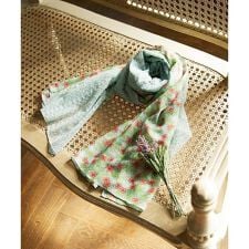 フラワーレースドッキングストール