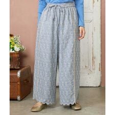 フラワースカラップ総刺繍ワイドパンツ