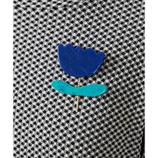 フラワーモチーフブローチ