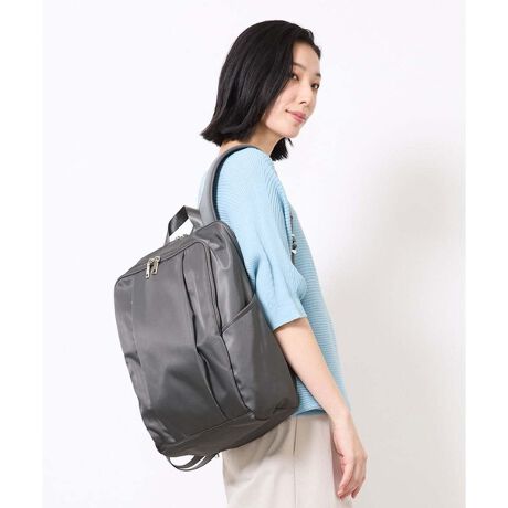 フロントタックデザインリュック | MK ミッシェルクラン バッグ(MK 