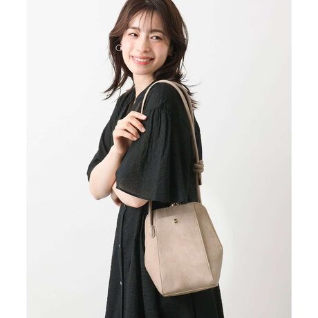 [^ԁFBKCGB83120]lC̃V_[|[`ɂ₳jAXJ[oꂵ܂ fUC ㎿̂鍇vŎdfUCobOB ۓIȃ_CJbgtHɁAR̎t@Xi[ő傫Jg̗ǂłB`[uR[h̓XCh߉\łD݂̒ɃAW\B p̍wʃ|PbgL[tbNtȂǁA֗Ȏdligɂ҂̃ACełB @\ E|PbgFO~2@~3@ EVt@Xi[dl EL[tbNt E325̌yʃfUC - - - - - - - - - - - - - - - -  EnF EFȂ E򊴁FقڂȂ En̍dFӂ - - - - - - - - - - - - - - - -  X^btr[ zȂǂTCỸV_[obOłB }`߂̂߁A܂蕪̂̂ɂ͌Ă܂񂪁AI[v|Pbgt@Xi[|PbgtŃX}[gtH⃊bvȂǕKvŒ͓̂̂Ă܂B îo͂AsAp[eBƂV[ł̋MdiobOƂĂĝ߂łByŎ₷_ ܂Ax[WJ[͍WJĂJ[̒ŗB⊴܂BׂȃA؂₩ȃV[ɂ҂̃J[łB Vv / lJWA / ꂢ / ~jobO / J[obO / o / ig / TuobO / IP[W / v[g / Mtg / 500gȉ Oł̎Be͐FقȂꍇ܂Bi̐F́AX^WIBẻ摜QƂB Tvł̎BeƂȂ邽߁Aۂɂ͂鏤iƎdlTCYقȂꍇ܂B