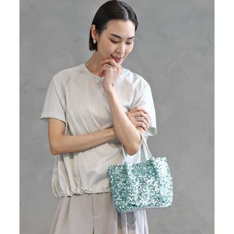 [^ԁFBPCGA51130]XpR[ڂ䂭AOWA[JWAobO fUC XpR[ghՂɉoĂfUCobOłB _炩ȍvgݍ킹A\tg^b`Ɏdグî邨B^bNŊۂ݂oRpNgȃTCY͂̂ЂƂłB V_[AWy߁AlXȃV[Ŋ􂵂ĂANZgɍœKȃACełB @\ EV_[XgbvtŃAW\ E|PbgF~2 EV^u}Olbg{^dl E2WAYdl E315̌yʃfUC - - - - - - - - - - - - - - - -  EnF EFȂ E򊴁F En̍dF炩 - - - - - - - - - - - - - - - -  X^btr[ îofC[V[͂AIP[WV[̃ANZT[obOƂĂ߂̃obOB500mlybg{gœTCYŁAzȂǂĂ_ɖ͓IłB XpR[ŉ؂₩ȂA}bgȍv𕔕gĂꂢߊvXĂ܂B JWAR[f炫ꂢ߃R[f܂Ŋ􂵂Ă܂BMtgɂ߂̂ЂƕiłB lJWA / ꂢ / fC[ / o / nhobO / V_[obO / J[obO / ΂ߊ| /  / 500gȉ / v[g Oł̎Be͐FقȂꍇ܂Bi̐F́AX^WIBẻ摜QƂB Tvł̎BeƂȂ邽߁Aۂɂ͂鏤iƎdlTCYقȂꍇ܂B