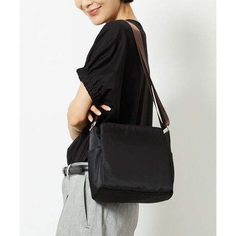 [^ԁFBPRGA61140]悢ƁAjAXJ[iȂЂƕiB fUC g₷TCh|PbgtApQ̃V_[obOB RpNgȃXNGAtHȂACi[d؂ybg{g|PbgȂǂ[ڈȏ̎[͓͂IłB ςƂiCnɁA߂^p[cƔzFxgŃANZgvXBfC[[X烌W[܂ŁALV[łp܂B @\ E|PbgFO~4@~5 EVt@Xi[dl Eybg{g|Pbgt E280̌yʃfUC - - - - - - - - - - - - - - - -  EnF EFȂ E򊴁F₠ En̍dF炩 - - - - - - - - - - - - - - - -  X^btr[ 500mlybg{gœTCỸobOłB C[ɏcɓ悤ƂƁAVt@Xi[Ƃ⊱Ă܂܂BTChɃybg{gz_[ĂÂ݂̕傤ǓVt@Xi[Ȃ߁At@Xi[Jߎ̃XgX邱ƂȂybg{gĂ܂B VvłƂȂAL̃ybg{gz_[|PbgȂǁA@\ɕxł܂B îo͂̂ƁAs̃CobOƂĂ߂łB ubN̓^bNS[ĥ߁ÂdオłBlJWAX^CłȂAꂢ߃R[fƂQ lJWA / Vv / | / ΂ߊ| / ANeBreB / o / ig / s / ΂ߊ| / | / Mtg / 300gȉ / 500gȉ Oł̎Be͐FقȂꍇ܂Bi̐F́AX^WIBẻ摜QƂB Tvł̎BeƂȂ邽߁Aۂɂ͂鏤iƎdlTCYقȂꍇ܂B