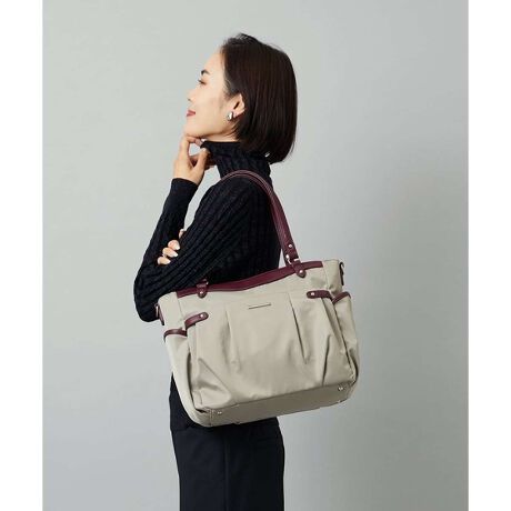 [^ԁFBKRAD31180]X̂oʋ΂Ɋ􂷂ApIȃfUCg[g fUC H{yʑfނ̃JWACNȃg[gobOłB ㎿̂鋍vpCsOɎgpAlȃANZg͓IB eʂ̃C[ɃvXāAd؂|PbgpIɔzu܂B|\Ȓ߂̎ɉāAV_[g\Ȓʋ΃X^Cɂ߂ACełB @\ EV_[XgbvtŃAW\ E|PbgFO~5@~3@|Pbg~2 EVt@Xi[dl EA4t@C[ EH Eet E2WAYdl - - - - - - - - - - - - - - - -  EnF EFȂ E򊴁FiC/ȂAU[/ En̍dFӂ - - - - - - - - - - - - - - - -  X^btr[ A4t@CłۂTCỸobOłB|Pbgɂ͓܂̂łӂB iCȂ炫ꂢ߃fUCŁAʋ΃V[Ȃǂɂ􂷂ЂƕiłBHtŉJ̓łSȓ_ꂵB t@Xi[Xibv{^t̓|PbgAׂȏނoooĂ邱ƂhłƂ VF̕g̃p[vJ[͐Ԃ݂̂鎇ŁAR[fBl[g̍FɂȂĂꂻłBh肷Ȃ̂łꂢ߃R[fJWAR[f܂ŕL킹Ă܂B lJWA / ꂢ / ʋ / o / fC[ / ig / [ / | / ΂ߊ| / V_[obO / J̓ / 700gȉ Oł̎Be͐FقȂꍇ܂Bi̐F́AX^WIBẻ摜QƂB Tvł̎BeƂȂ邽߁Aۂɂ͂鏤iƎdlTCYقȂꍇ܂B