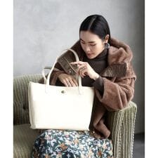 [A4収納可]牛革スクエアトートバッグ