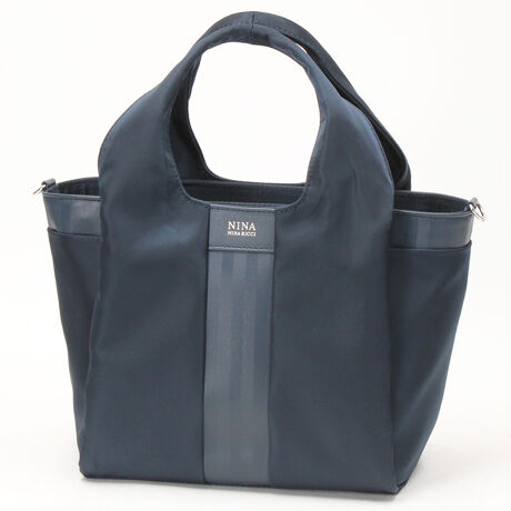 [^:031150150]ji b`̃fUCvfłXgCvꂽobOłB̂iCƃXgCv̌^v̑gݍ킹ŁA肰Ȃuh炵̂obOɎdグ܂BXgCv̌^͋߂Ōƃw{[̌^ɂȂĂẢł肰ȂXgCvɌ悤ɂȂĂ܂BjiEji b`@NINA NINA RICCI@}VEGhEîCɓo^ēׂ݌ɂ킸ȎAN[|Z[̊JnȂǂm点܂BЂo^肢܂BuĥCɓo^ViēׂȂǂm点܂BЂo^肢܂B