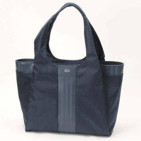 [^:031150250]ji b`̃fUCvfłXgCvꂽobOłB̂iCƃXgCv̌^v̑gݍ킹ŁA肰Ȃuh炵̂obOɎdグ܂BXgCv̌^͋߂Ōƃw{[̌^ɂȂĂẢł肰ȂXgCvɌ悤ɂȂĂ܂BjiEji b`@NINA NINA RICCI@}VEGhEîCɓo^ēׂ݌ɂ킸ȎAN[|Z[̊JnȂǂm点܂BЂo^肢܂BuĥCɓo^ViēׂȂǂm点܂BЂo^肢܂B