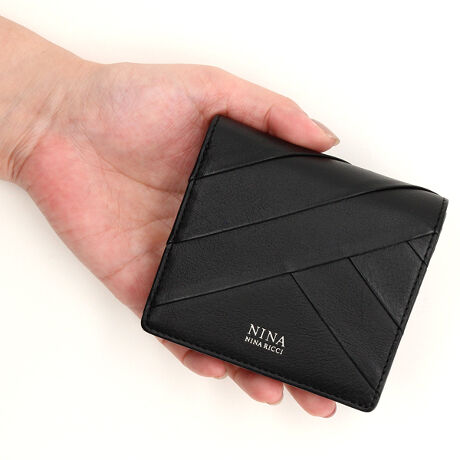 [^:035305610]V[vƃGKg˔zV[YBJVN[̐؂ւ́uLZv̎@păfUCɗƂ݂܂BuLZv̎@ō邱ƂŁADڂ\ɏo܂ڂ̂ŁA̍񂾃fUCł̂̂ƂdオɂȂĂ܂Bv͏V{ŏ_炩AĉvgpoĂ܂BjiEji b`@NINA NINA RICCI@}VEGhEîCɓo^ēׂ݌ɂ킸ȎAN[|Z[̊JnȂǂm点܂BЂo^肢܂BuĥCɓo^ViēׂȂǂm点܂BЂo^肢܂B