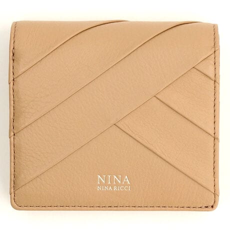 [^:035305610]V[vƃGKg˔zV[YBJVN[̐؂ւ́uLZv̎@păfUCɗƂ݂܂BuLZv̎@ō邱ƂŁADڂ\ɏo܂ڂ̂ŁA̍񂾃fUCł̂̂ƂdオɂȂĂ܂Bv͏V{ŏ_炩AĉvgpoĂ܂BjiEji b`@NINA NINA RICCI@}VEGhEîCɓo^ēׂ݌ɂ킸ȎAN[|Z[̊JnȂǂm点܂BЂo^肢܂BuĥCɓo^ViēׂȂǂm点܂BЂo^肢܂B