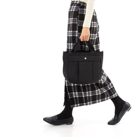 [^:031115850]lC̃u[V[YɐV炪ołBJWAȃh[XgOv[cɁASe[v𖳒ne[vɕύXāAƏꂢ߂ȈۂɎdグ܂BCȂĂǂꏊŋCyɎĂ64iCfނ̌yʂȃobOV[YɂȂĂ܂B64iCƂ́ARbg60EiC40̍an̂ƁBỸ}Eep[J[ȂǂɂgpĂ܂BjiEji b`@NINA NINA RICCI@}VEGhEîCɓo^ēׂ݌ɂ킸ȎAN[|Z[̊JnȂǂm点܂BЂo^肢܂BuĥCɓo^ViēׂȂǂm点܂BЂo^肢܂B