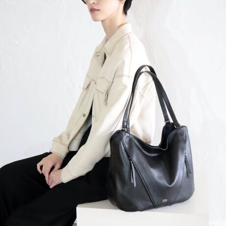 [^:030045210]V[Y̖{̃CXs[Vu炵\IŎMɖĂ͋vɍ쐬V[YłBWPbghX̓IȐ[ũJbgCA{E^CobOɗƂ݂܂B͋tOp`̐؂ւāA؂ւɍ킹ăt@Xi[|PbgtĂAt@Xi[̈̓{E^CӎĒvRtăANZgɂĂ܂B܂A͐cŌł߂AĎɁAƗ悤ɂĂȂꊴ̂镵͋Co悤ɂ܂BOp}`Ŋۂ݂A^bN邱ƂłӂƂ{[oĂ܂BjiEji b`@NINA NINA RICCI@}VEGhEîCɓo^ēׂ݌ɂ킸ȎAN[|Z[̊JnȂǂm点܂BЂo^肢܂BuĥCɓo^ViēׂȂǂm点܂BЂo^肢܂B