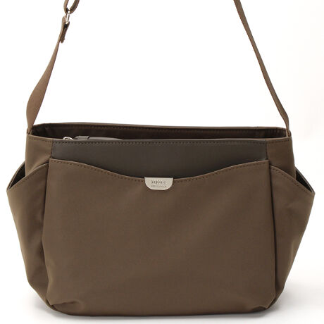 [^:031173050]ji b`̃RNVlbNC̋ȐQlɁA悤ȗDA[|Pbg̃obO쐬܂BÕ|Pbgɂ̓Ŝ킦tďiȕ͋CoĂ܂Bg₷܂Ȃ̂ȂVvȃfUCƂȂĂ܂BjiEji b`@NINA NINA RICCI@}VEGhEîCɓo^ēׂ݌ɂ킸ȎAN[|Z[̊JnȂǂm点܂BЂo^肢܂BuĥCɓo^ViēׂȂǂm点܂BЂo^肢܂B